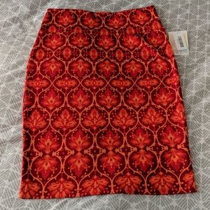 💐 Red and orange Lularoe Cassie pencil skirt